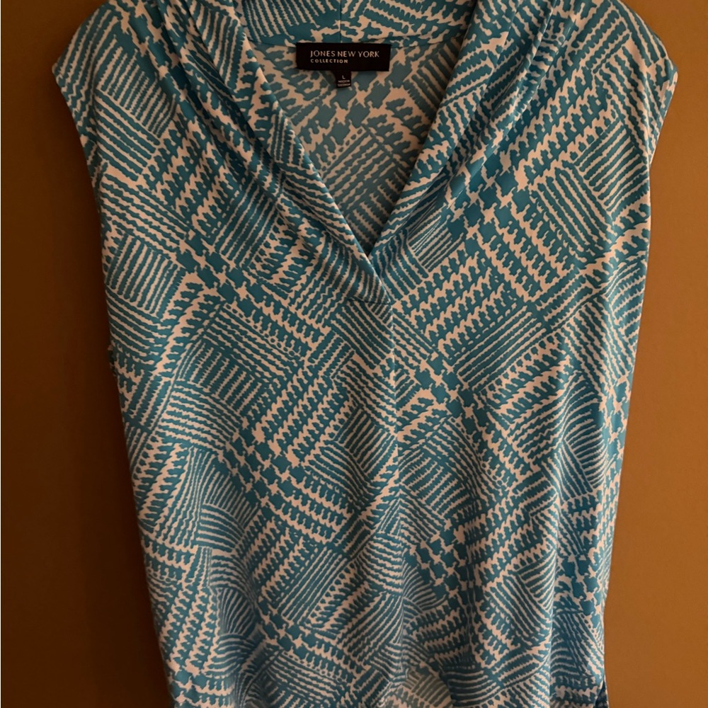 Jones New York Teal and White Patterned Blouse